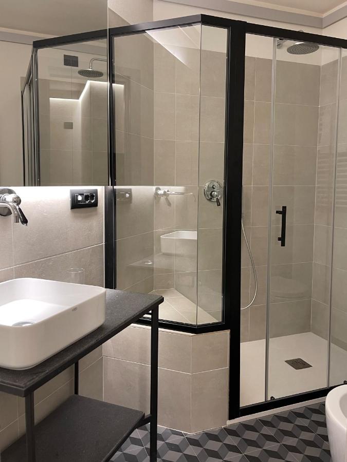 Raha Suites Syracuse Exterior photo
